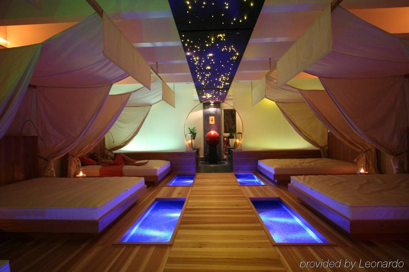 Posthotel Holiday Villa 아로사 시설 사진