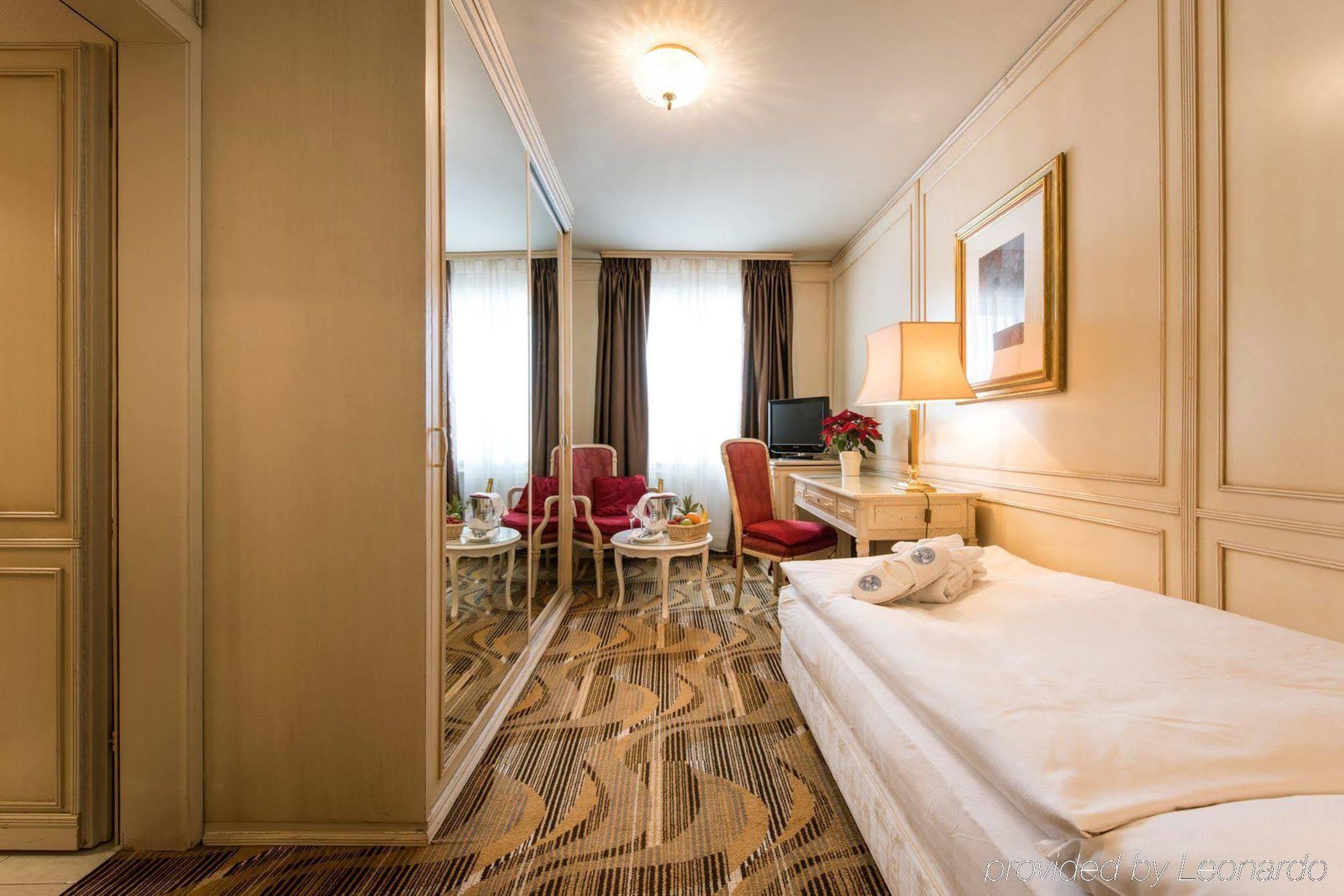 Posthotel Holiday Villa 아로사 외부 사진